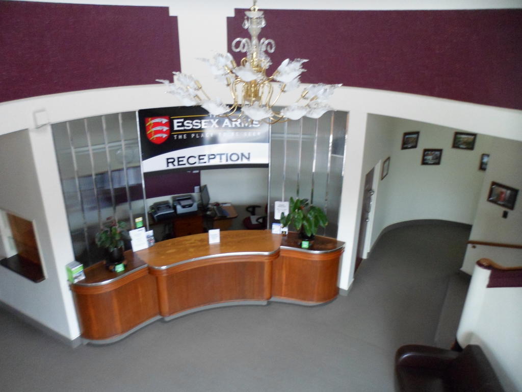 Essex Arms Motel Хънтли Екстериор снимка