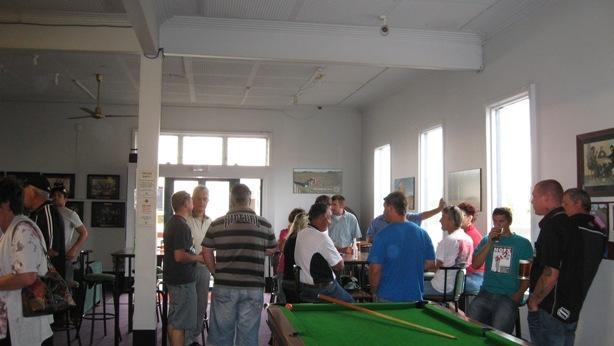 Essex Arms Motel Хънтли Екстериор снимка